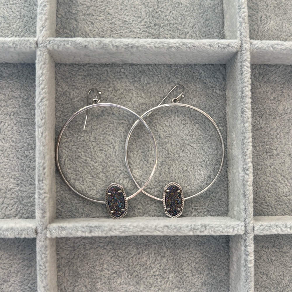 Kendra Scott Elora silver hoop earring